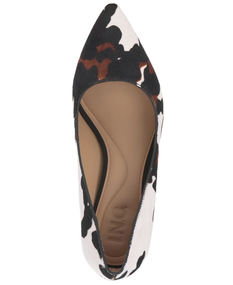 Zitah Pointed Toe Pumps