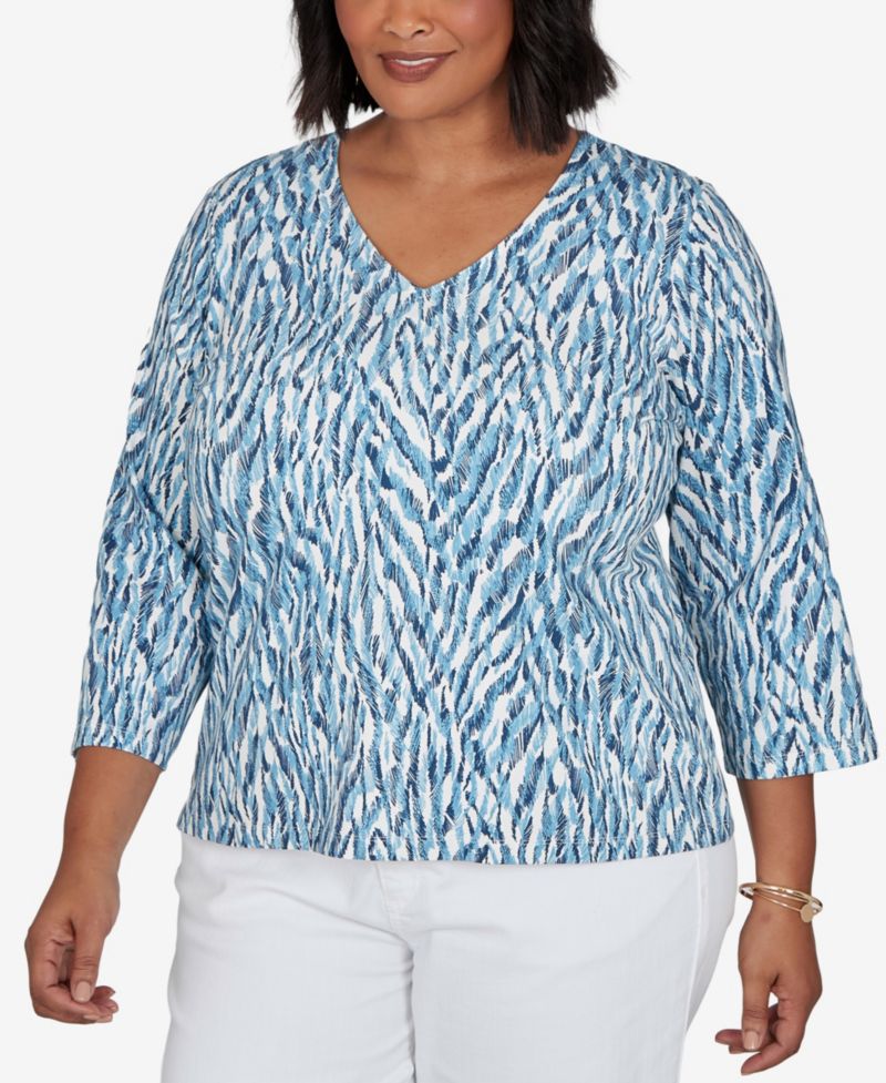 HEART OF PLAM Plus Size Animal Print V-Neck Cotton-Blend Blouse