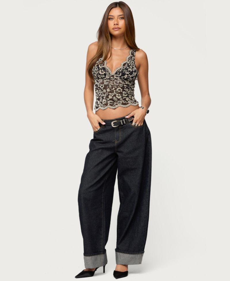 Women's Araura Lace Velvet Floral Top