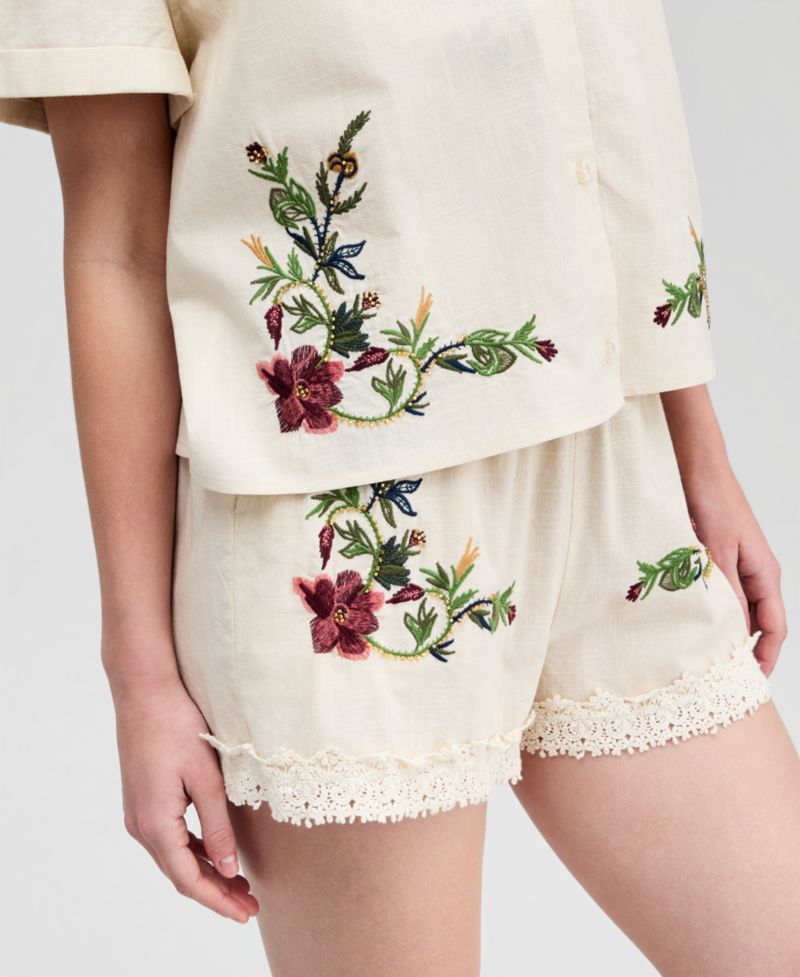 Women's Floral Embroidered Camp Shirt