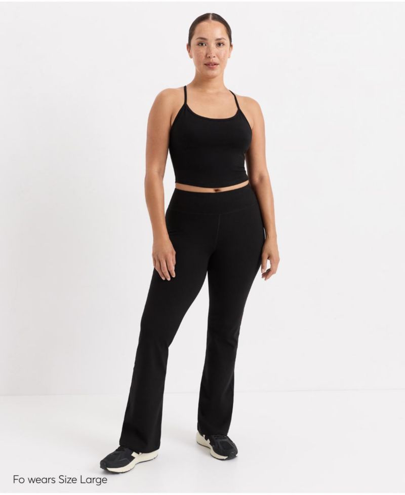 Women's On The Go-To Contour Compression Flare Bootcut Leggings