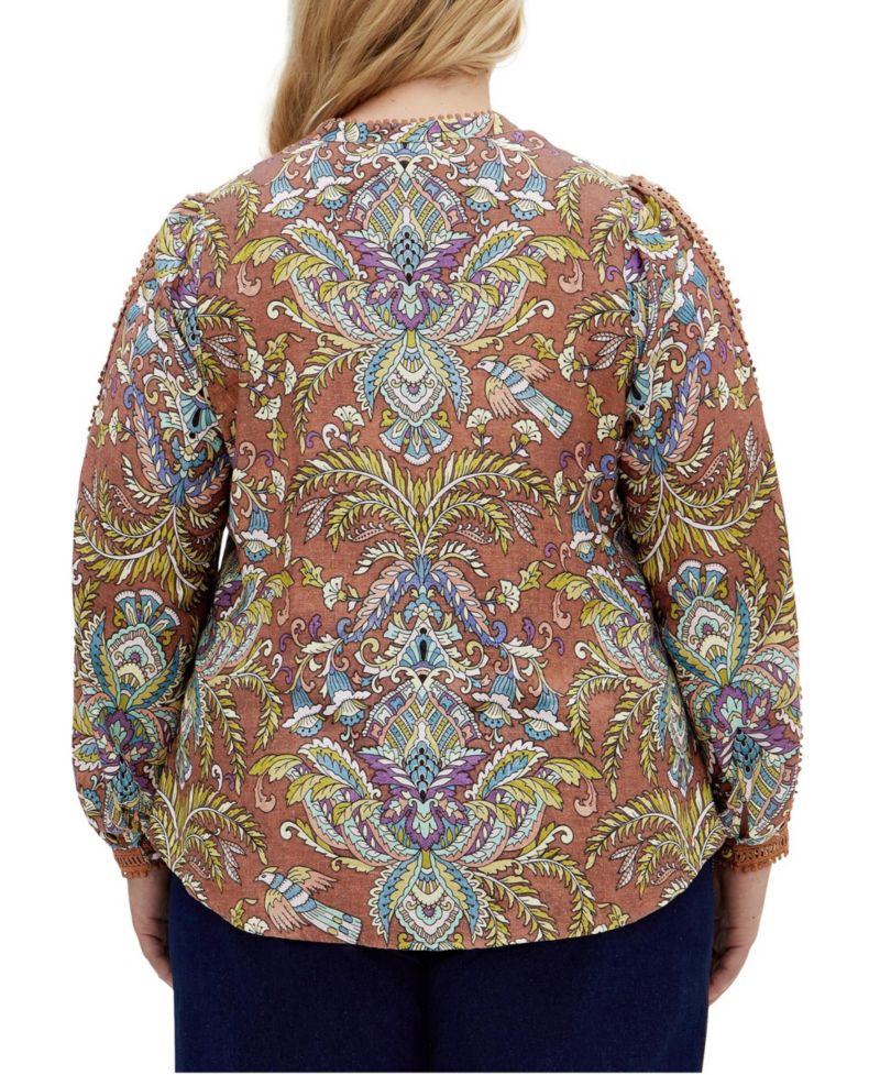 Plus Size Mysteria Print Shirt