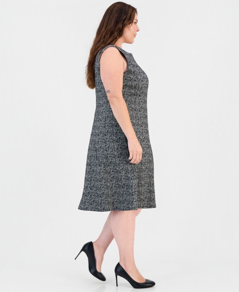 Plus Size Multi Seam Fit Flare Boat Neck Sleeveless Dress