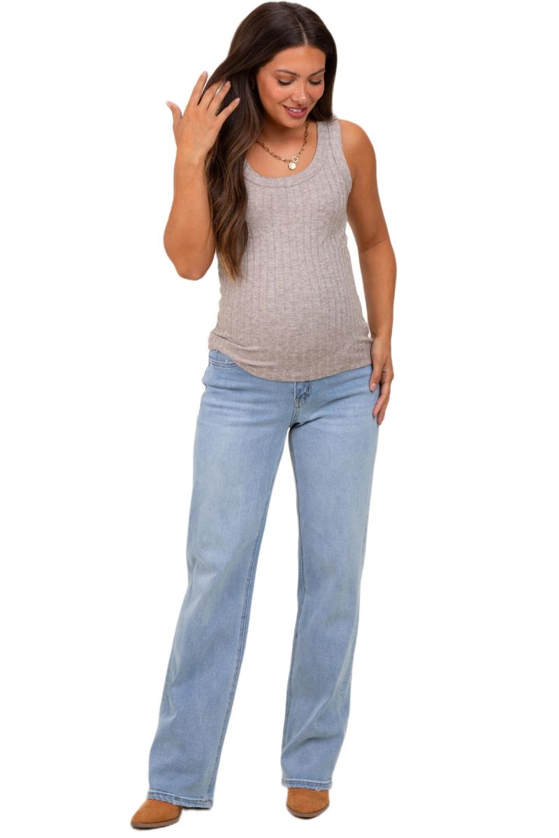 Women's Light Blue Washed Relaxed Straight Leg Jeans