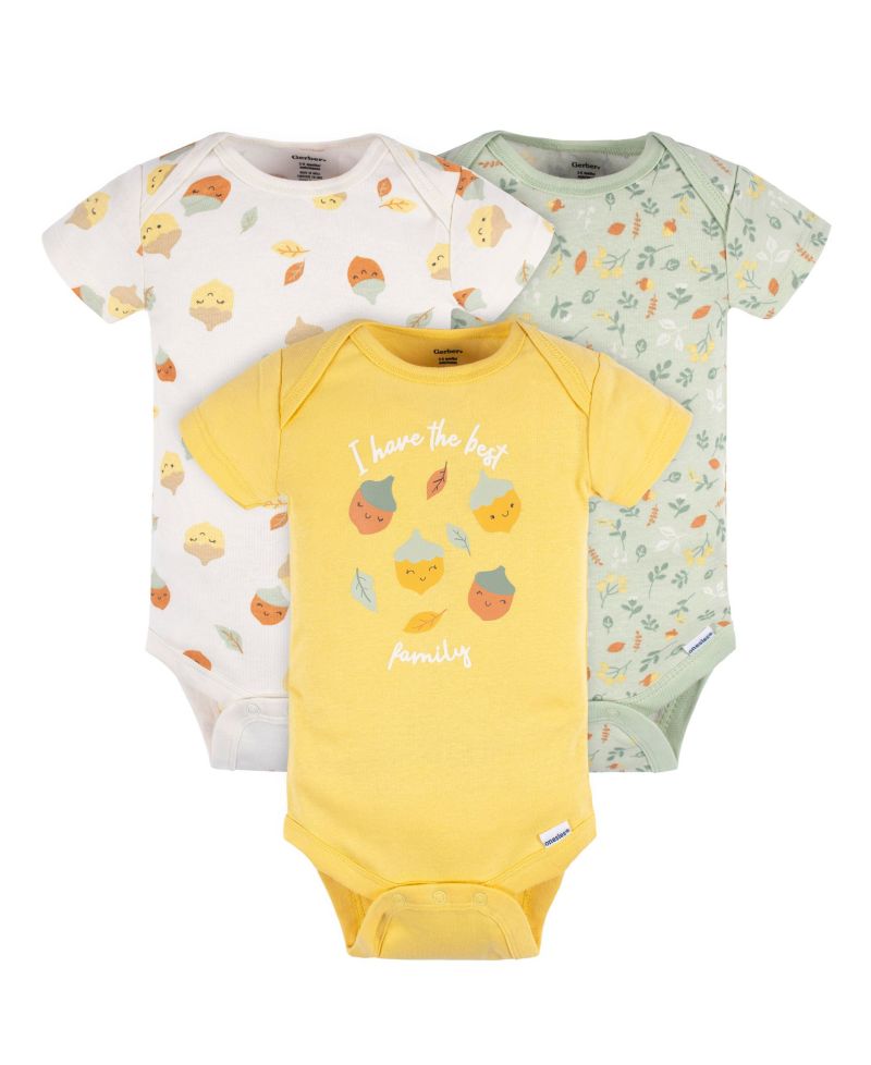 Baby Girls Essentials 12-Piece Layette Bundle, Acorns