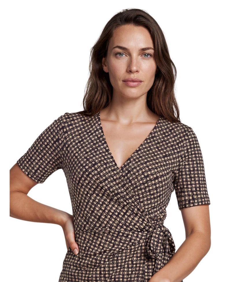 Women's Raven V-Neck Short-Sleeve Wrap Dress