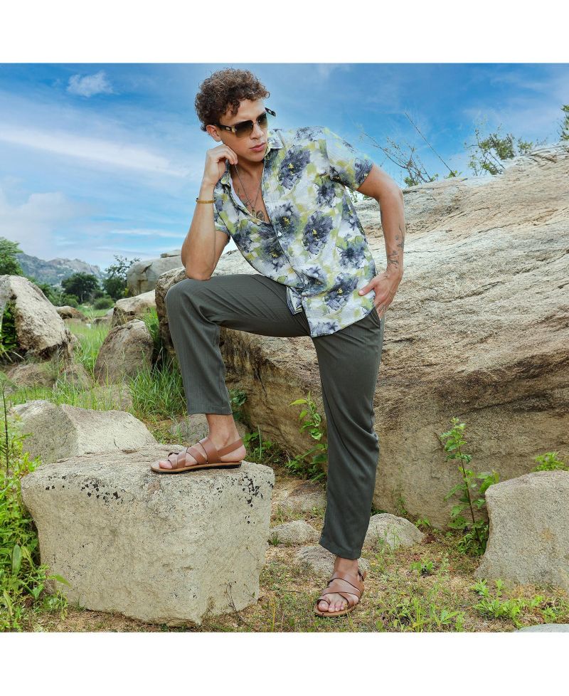 Men's Navy Blue & Powder White Smudged Botanical Shirt