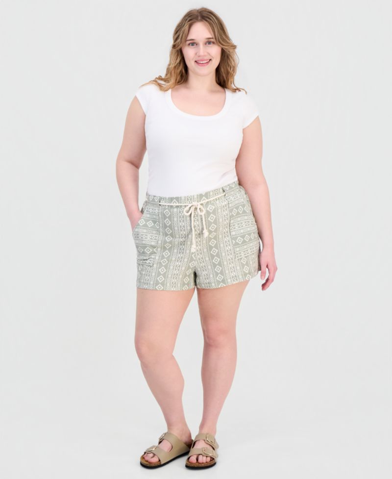 Trendy Plus Size Striped Rope-Belt Shorts