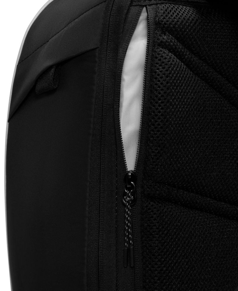 Unisex Commute Zippered Travel Backpack