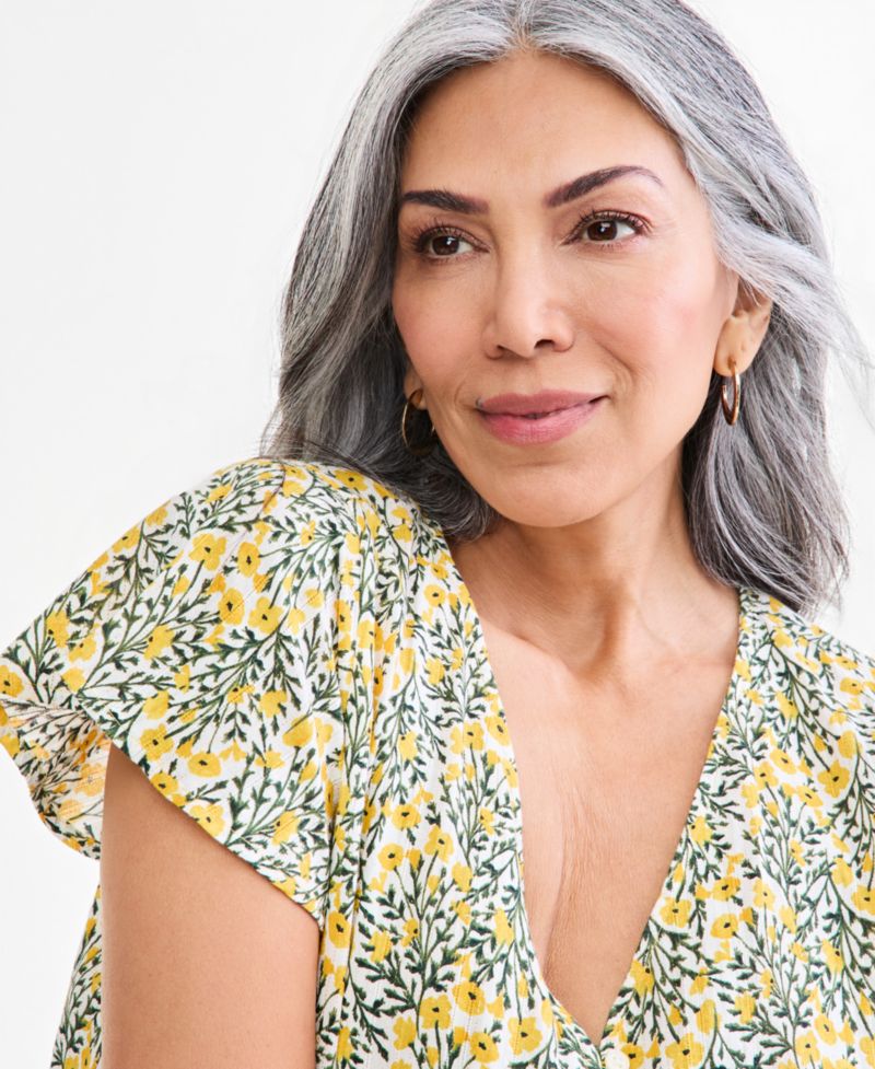 Women's Printed Short Sleeve Flutter Blouse