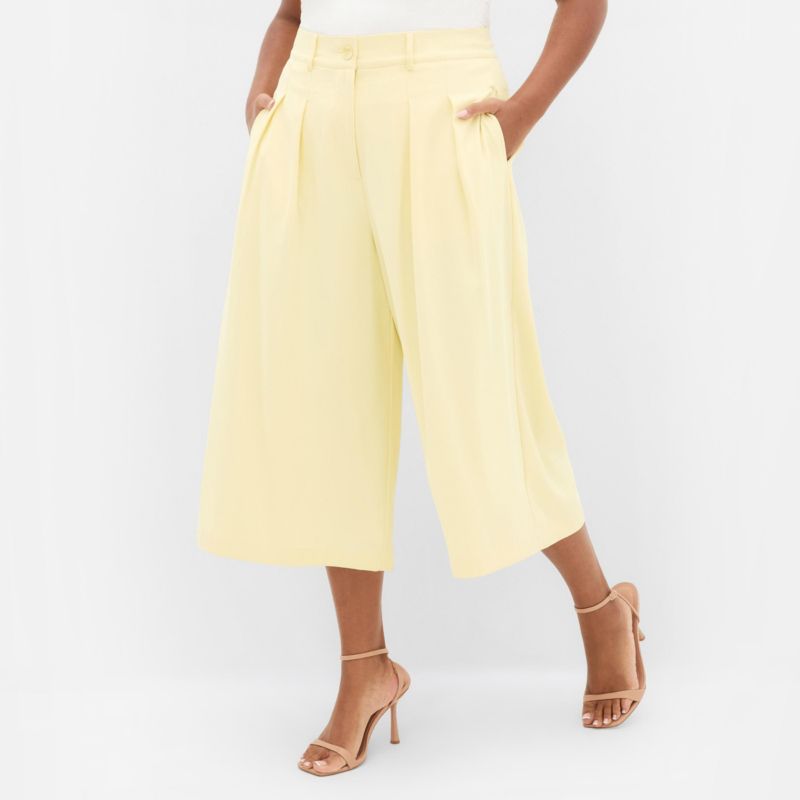 Plus Size Abbie Crop Pant