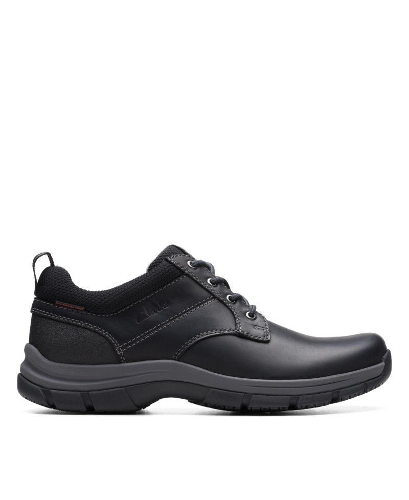 Men's Collection Walpath Leather Low Top Lace Up Sneaker