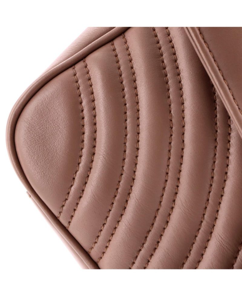 Medium GG Marmont Flap Bag Matelasse Leather