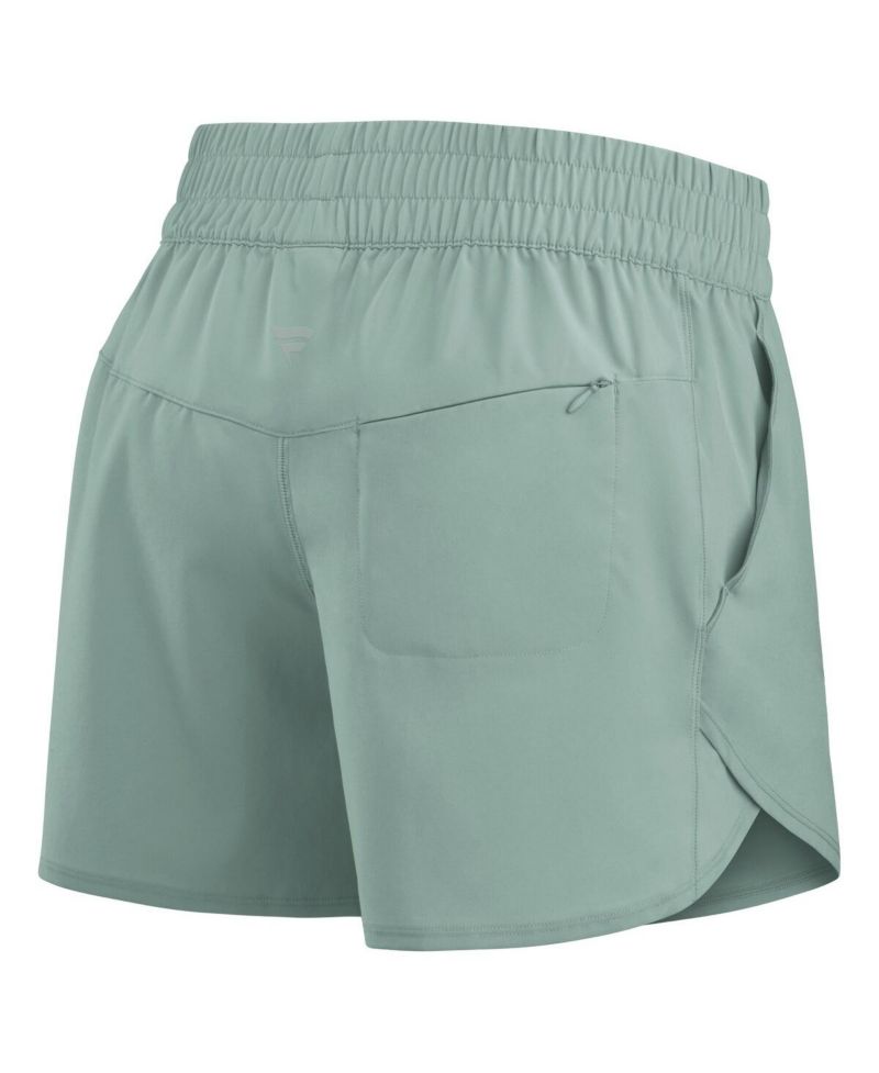 Women's Green Notre Dame Fighting Irish Studio Woven Vibe Shorts