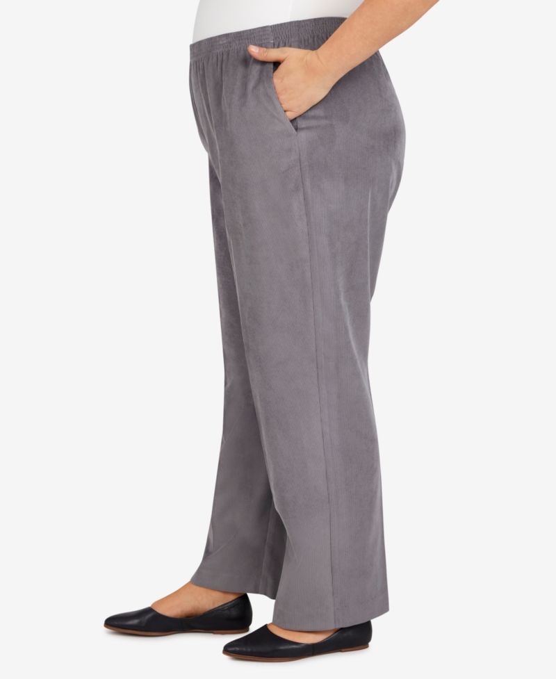 Plus Size Classic Corduroy Elastic Waist Medium Length Pants