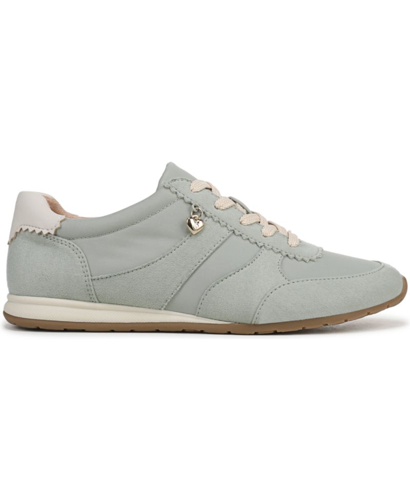 Women's Fearless Lace-up Sneakers