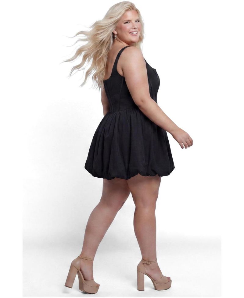 Plus Size Reverie Bubble-Hem Square-Neck Sleeveless Dress