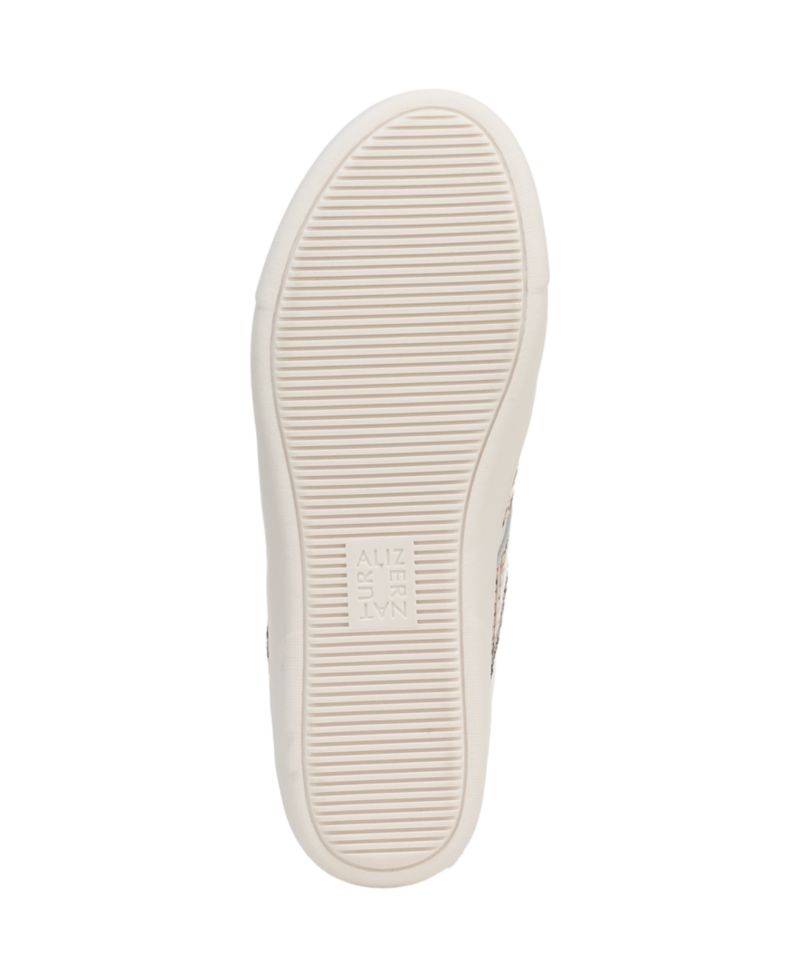 Women's Medina Round Toe Lace Up Sneakers