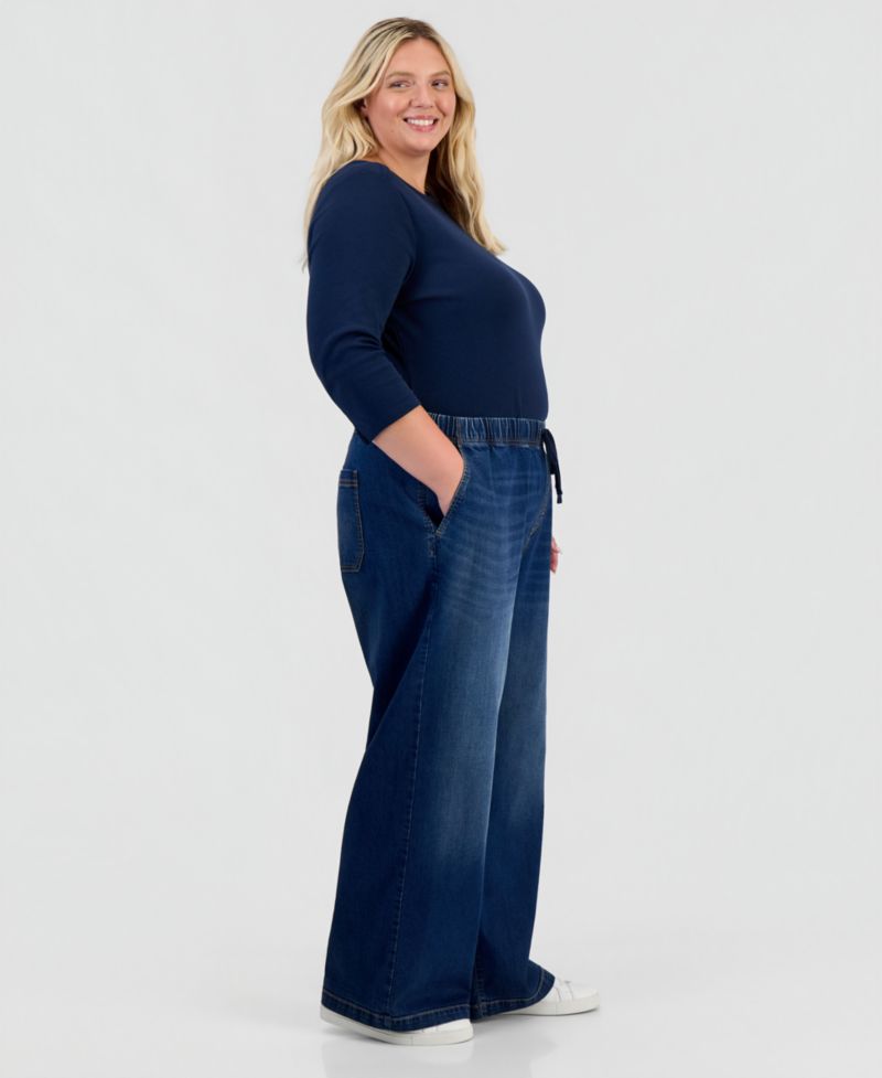Plus Size High-Rise Pull-On Wide-Leg Jeans