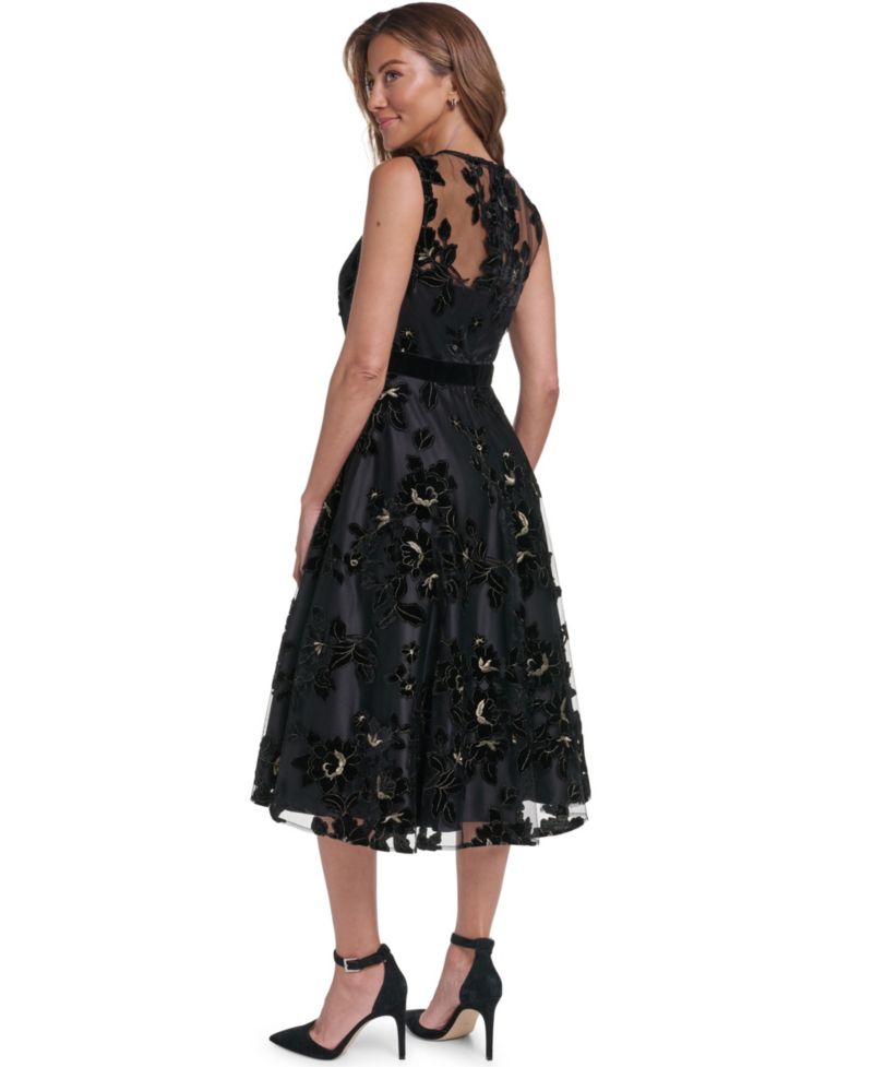 Women's Sleeveless V-Neck Floral-Print Dress