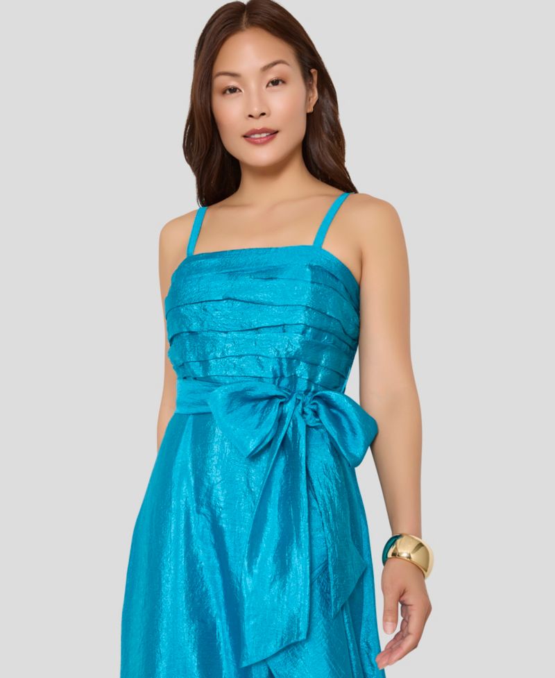 Women's Pleated Bodice Square Neck Ball Gown