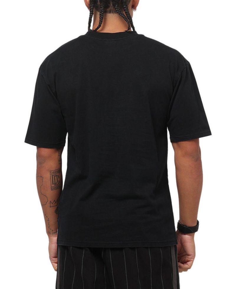 Men's Los Angeles City Series Oversized-Fit Contrast Gothic Chest Logo Print T-Shirt