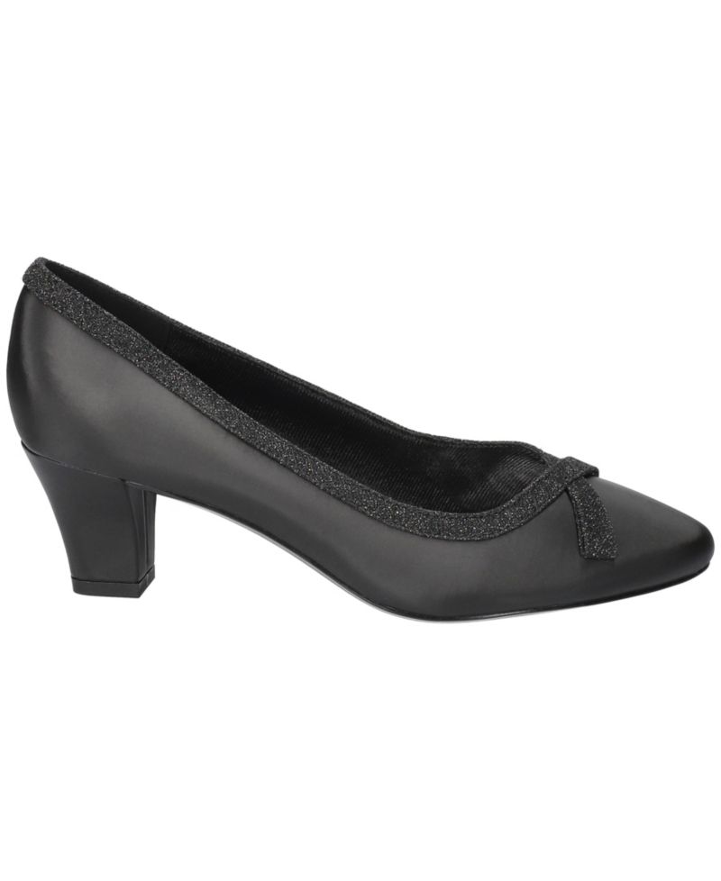 Women's Kata Pumps