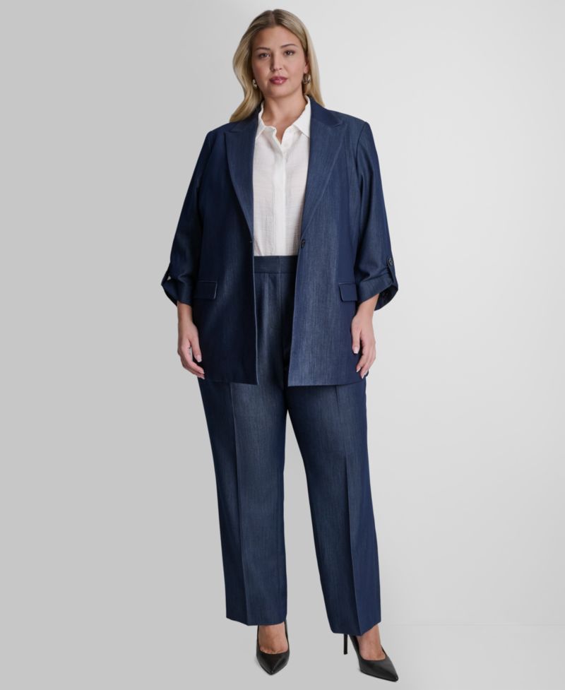 Plus Size Mid-Rise Pleated Trouser