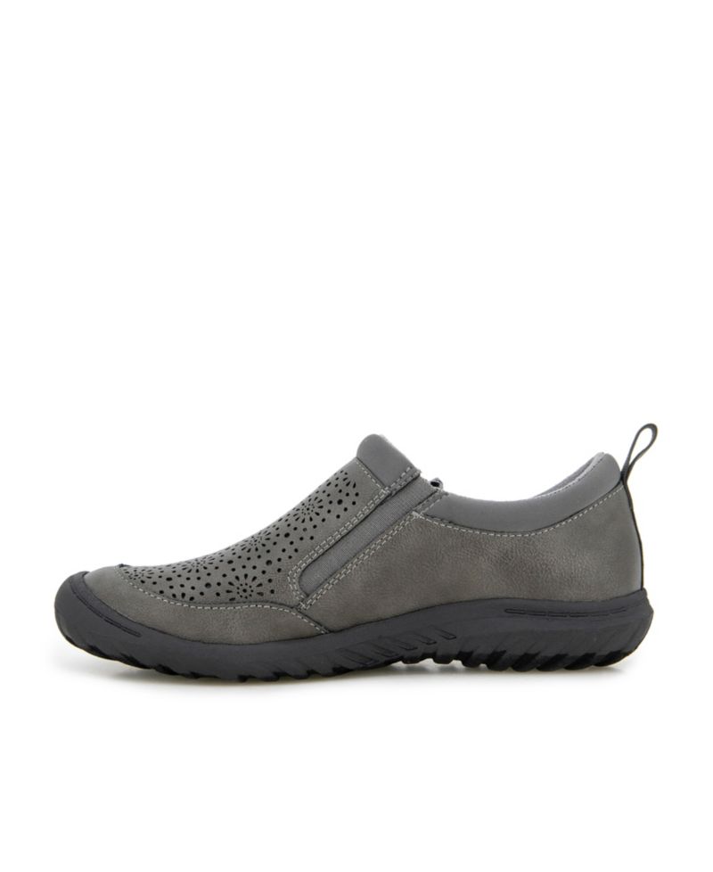 Women's Avery Closed Round Toe Casual Flats