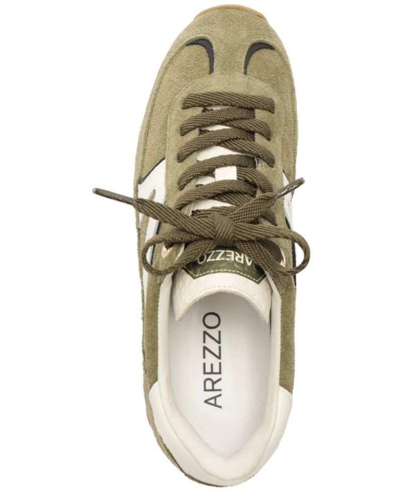 Women's Molly Round Toe Sneakers