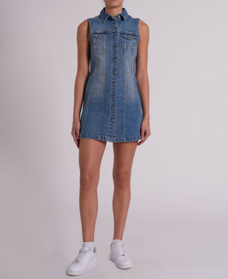 Women's Sleeveless Button-Up Dress