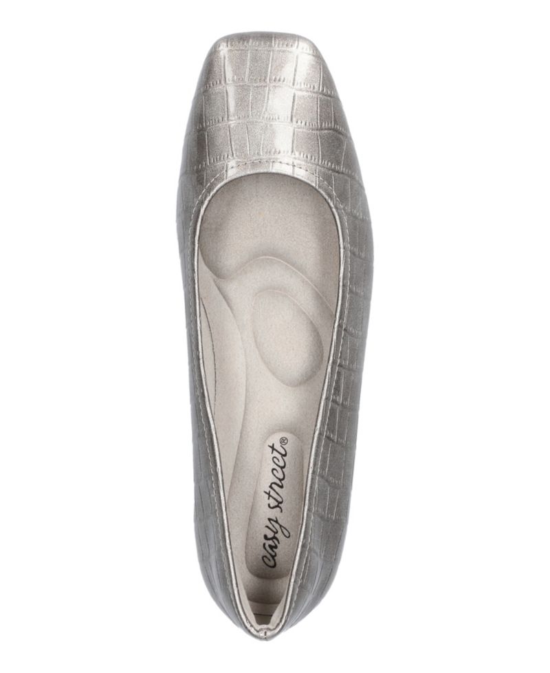 Women's Crescent Slip-On Ballet Flats