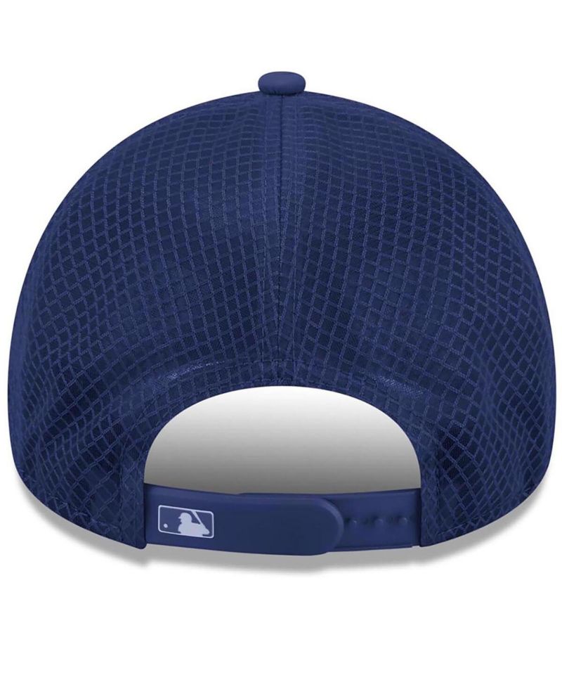 Men's Navy San Diego Padres 2026 Batting Practice Alternate Apex 9FORTY Adjustable Hat
