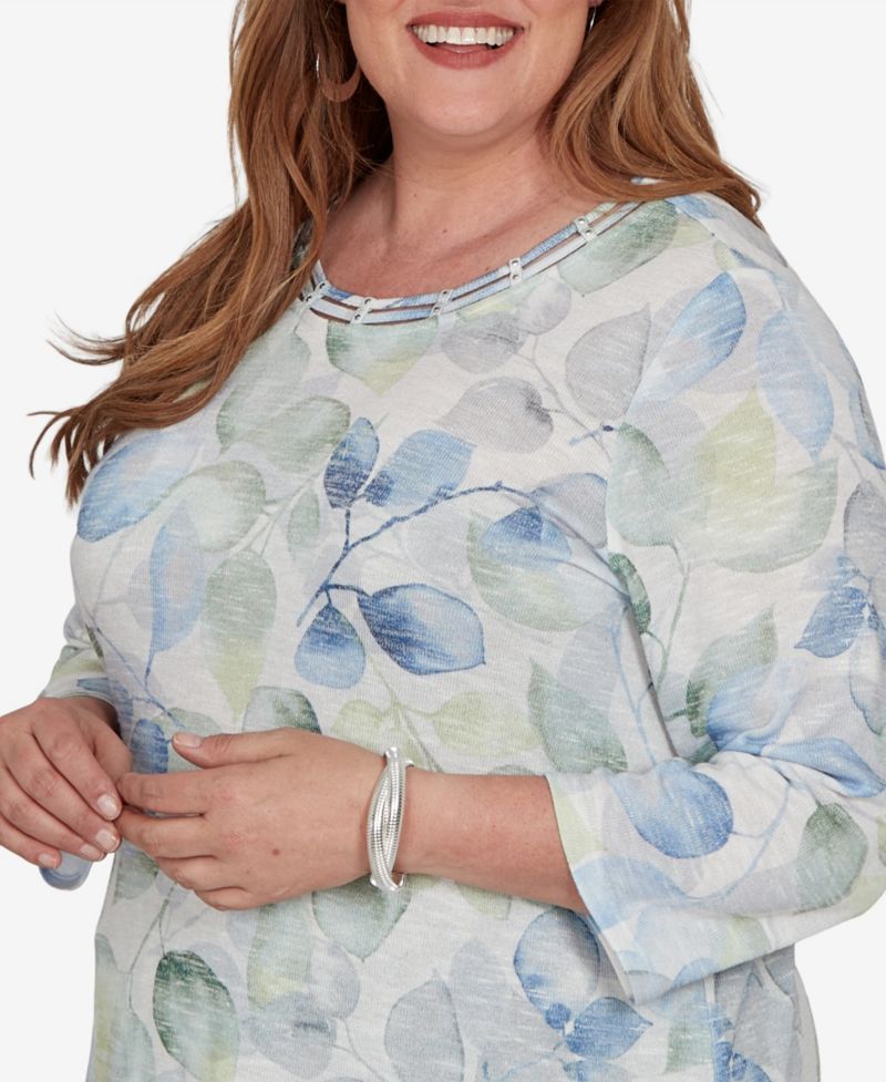 Plus Size Provence 3/4-Sleeve Watercolor Leaf Print T-Shirt
