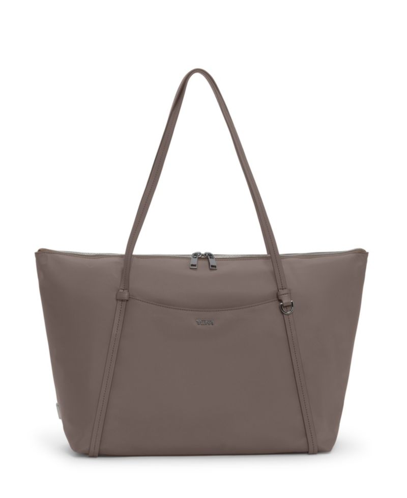 Voyageur Q Tote