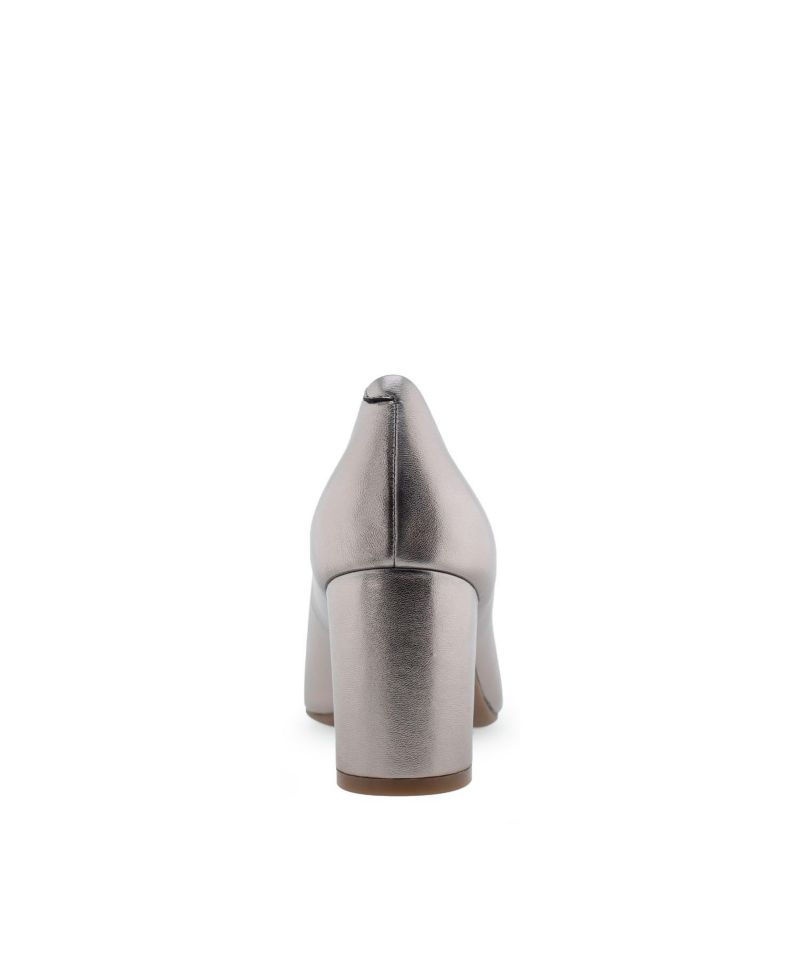 Women's Betsy Pumps