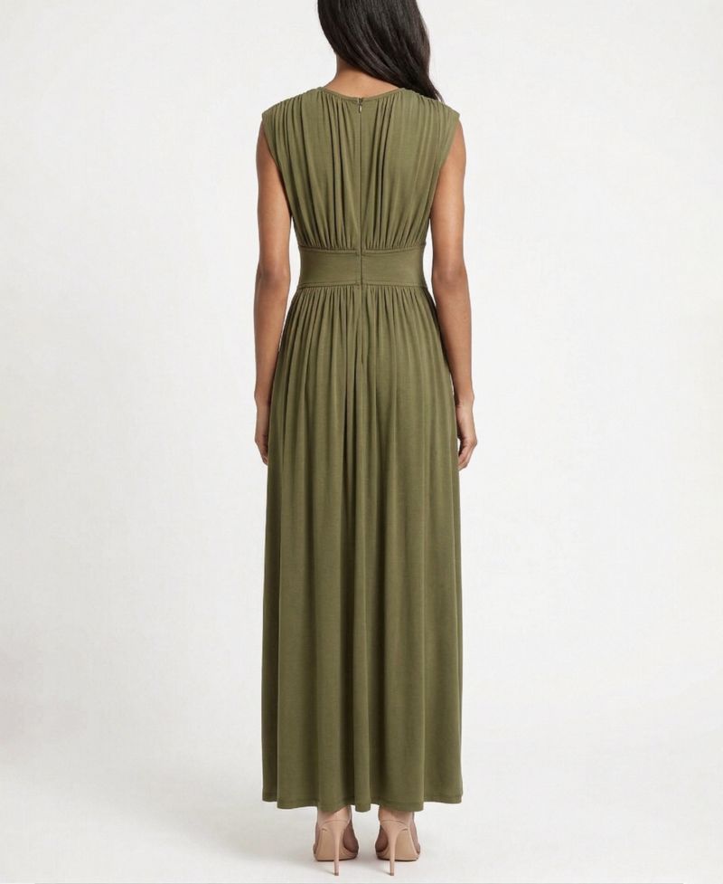 Women's Cinched Waist Ruched Crewneck Dress