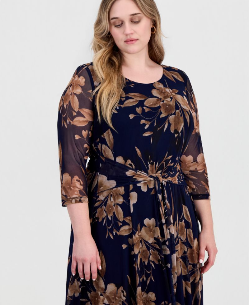Plus Size Printed 3/4-Sleeve Fit & Flare Dress