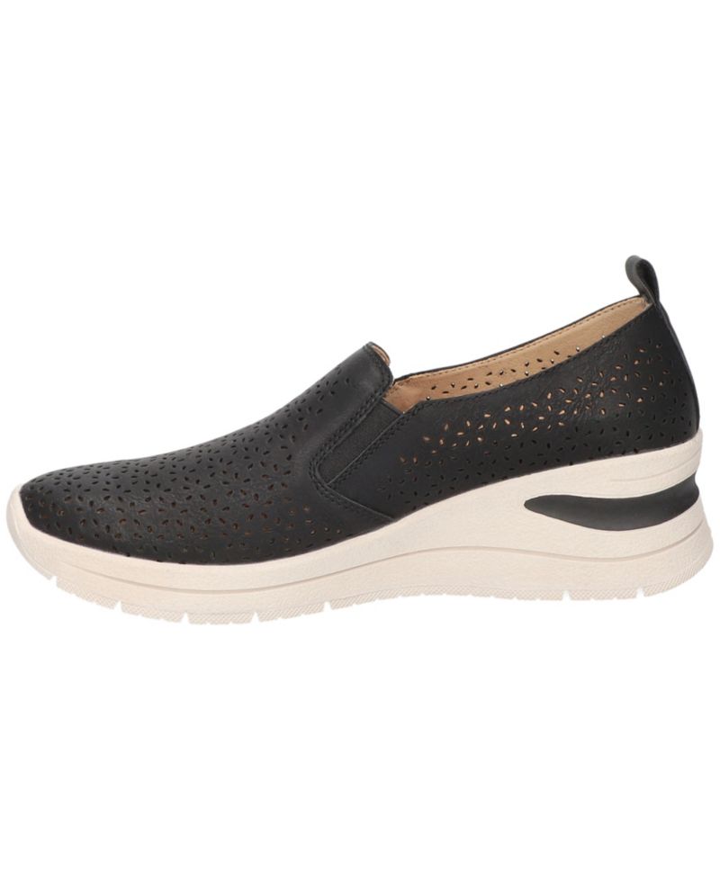 Easy Street Women's Nottingham Slip-On Sneakers