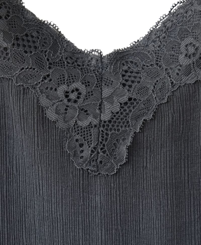 Women's V-Neck Asymmetrical Hem Lace Camisole