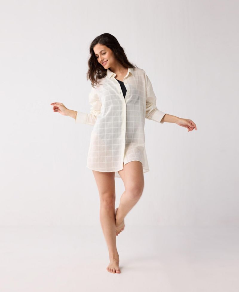 Women's Oversized Shirt Cover-up in Textured Checks
