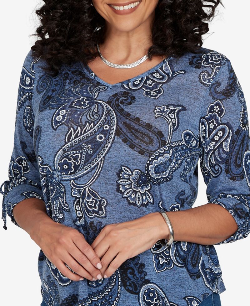 Women's V-Neck 3/4-Sleeve Asymmetrical-Hem Knit Top