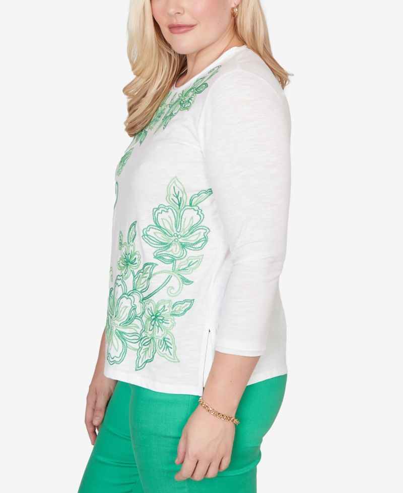 Women's Resort Living Tropical Flower Embroidered Top