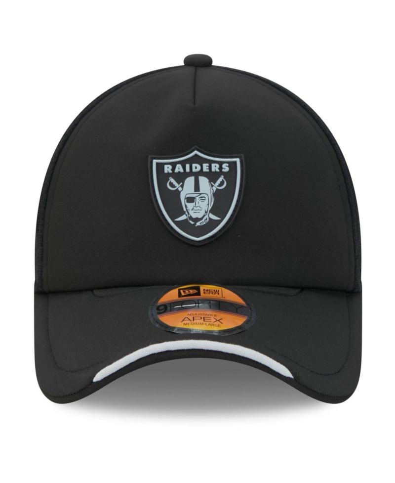 Men's Black Las Vegas Raiders 2026 Sideline Apex 9FORTY Adjustable Trucker Hat