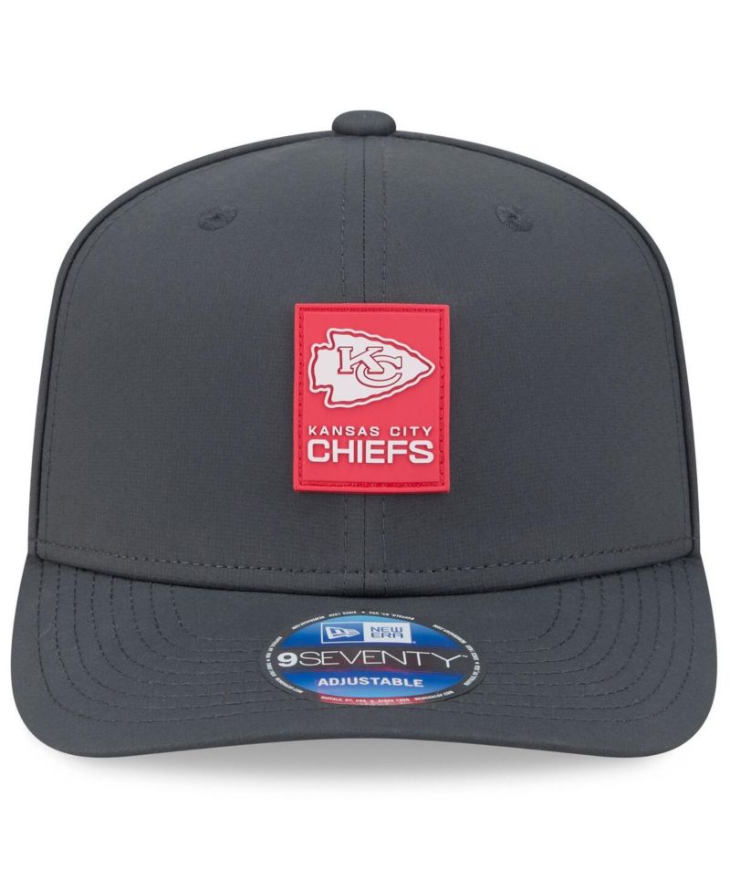 Men's Charcoal Kansas City Chiefs 2025 Sideline Cold Weather 9SEVENTY Adjustable Hat