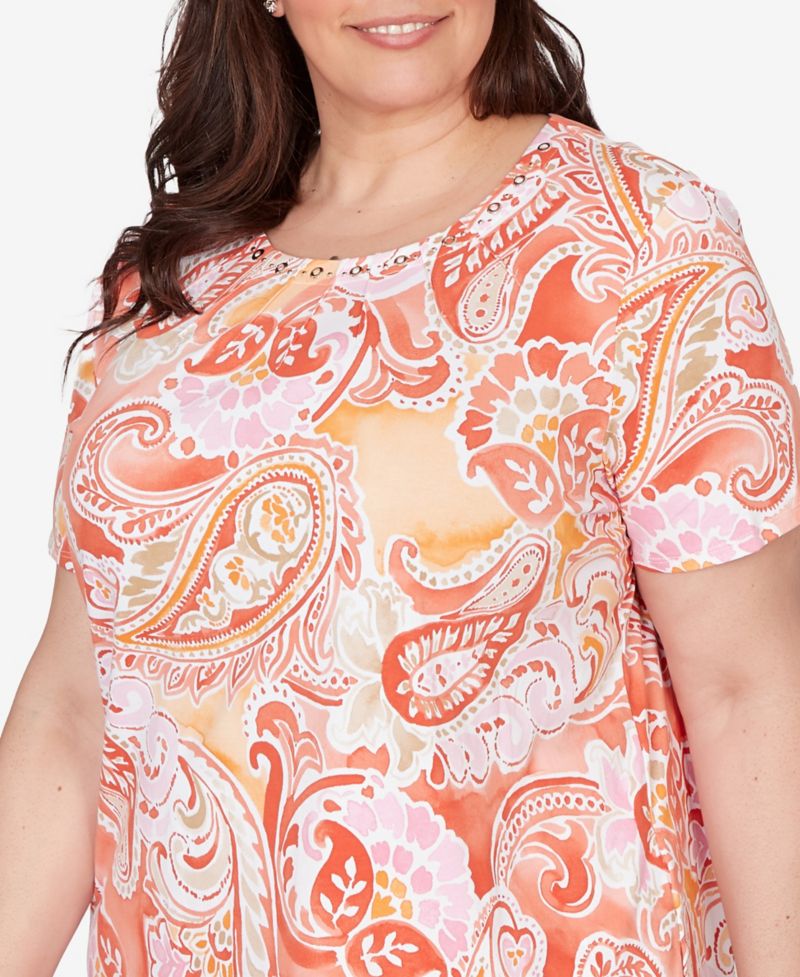 Plus Size Paisley Beaded Neck Pleated T-Shirt