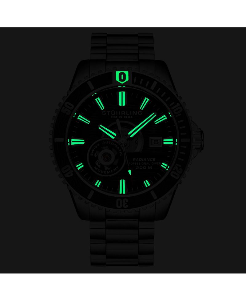 1013 Men s Automatic Watch Swiss Movement Black Dial Black Bezel Stainless Steel Case and Bracelet 200M Water Resistant Diver Date Window