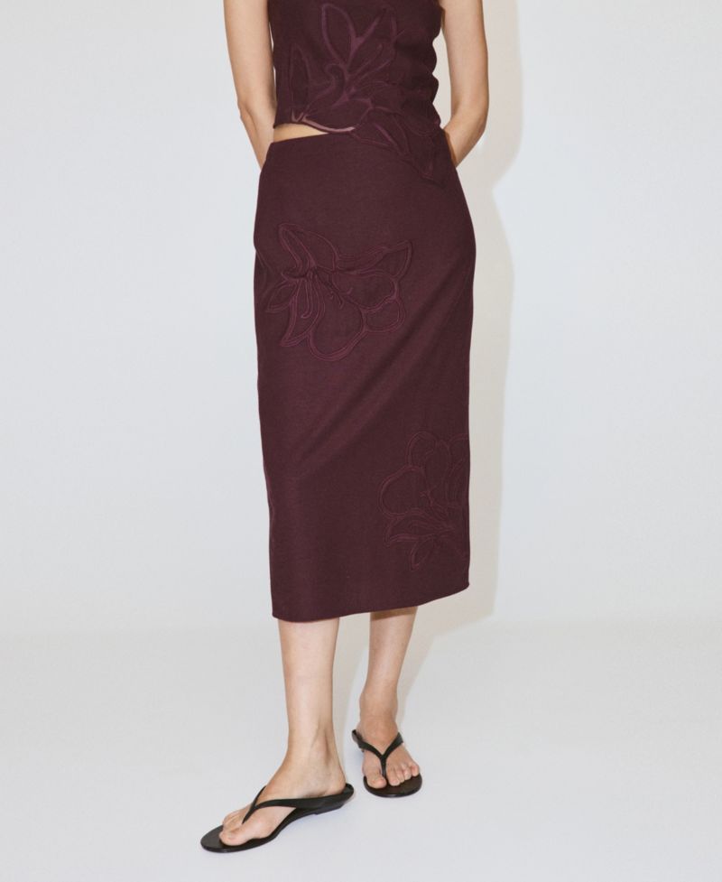 Women's Floral Embroidered Linen Skirt