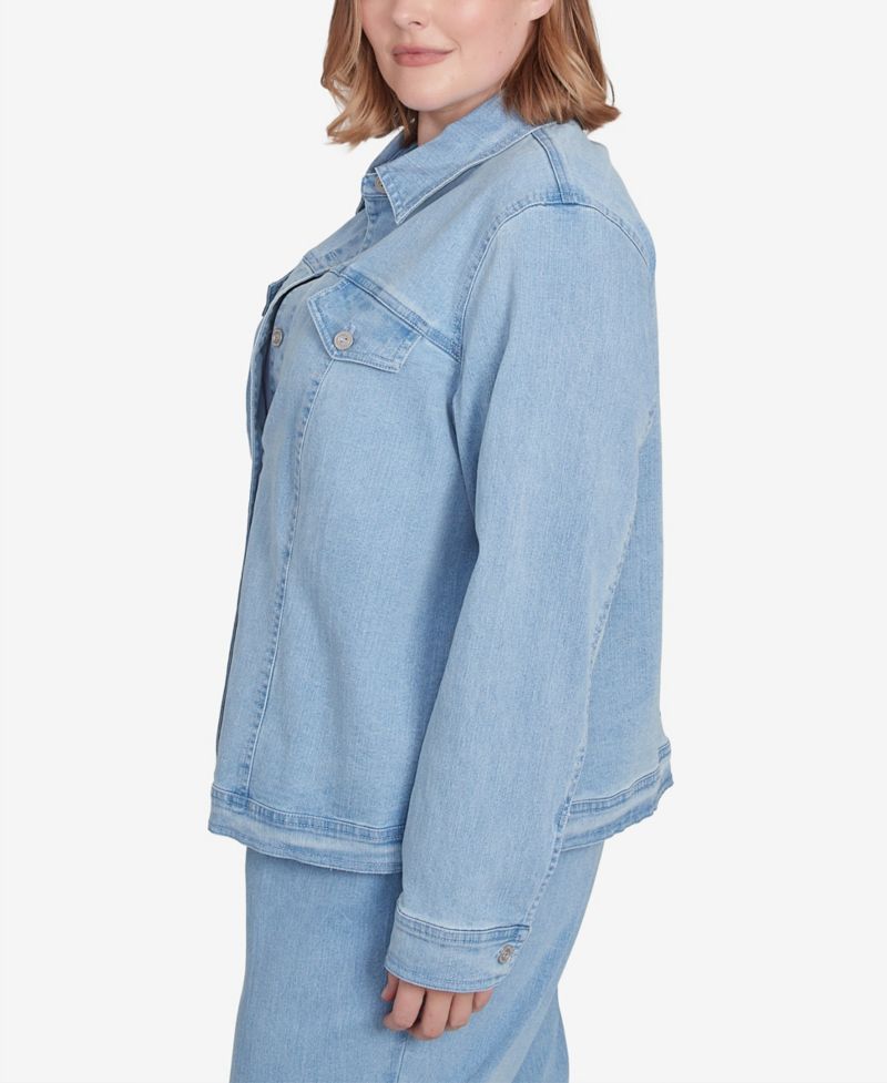 Plus Size Classic Fit Denim Jacket