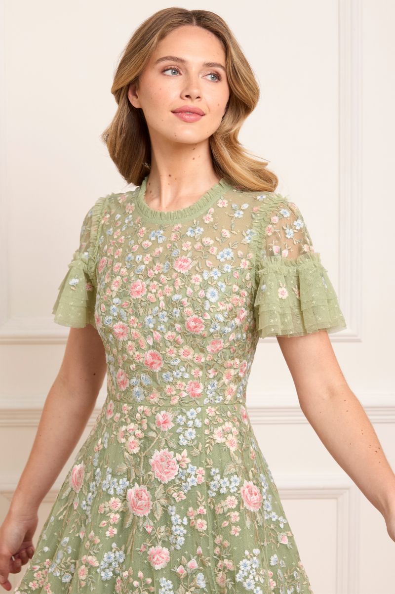 Women's Antoinettes Floral Short-Sleeve Tulle-Ruffle Gown